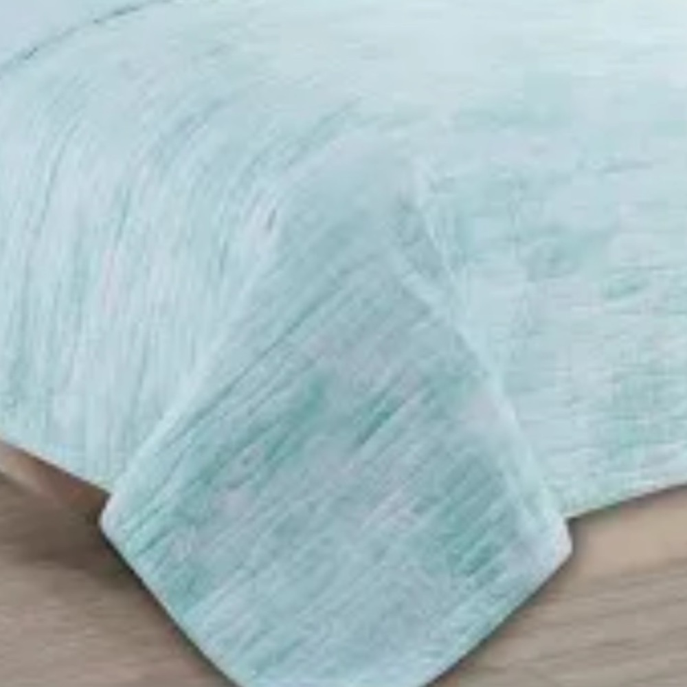Microfiber Coastal Quil Set - Picture 2 of 6